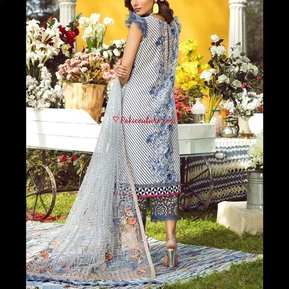 Pakistani dress - Picture 2 of 16